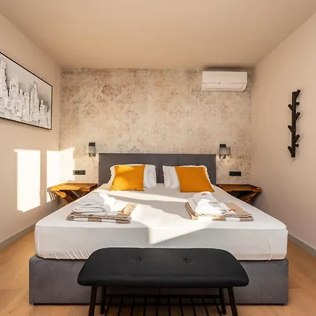 Suton U Zatonu Zadarvillas فيلة