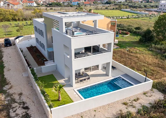 Suton U Zatonu Zadarvillas Vila