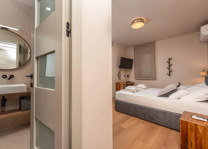 Suton U Zatonu Zadarvillas Vila