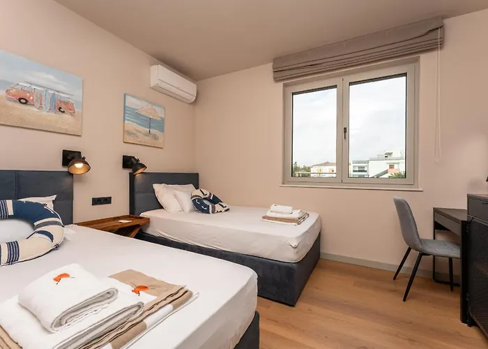Vila Suton U Zatonu Zadarvillas Zaton (Zadar)