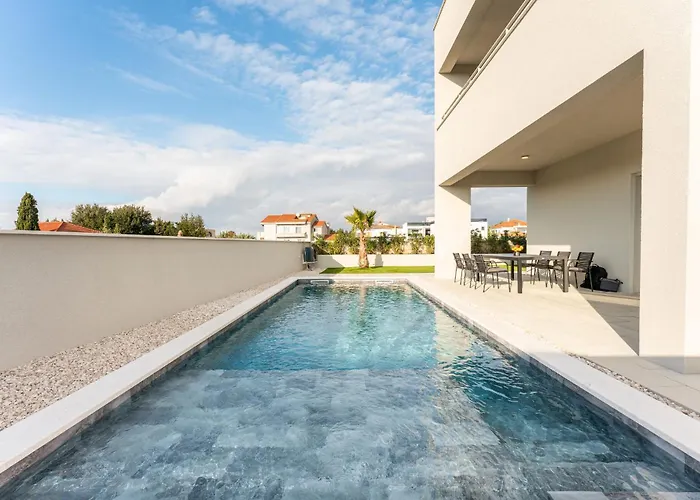 Vila Suton U Zatonu Zadarvillas